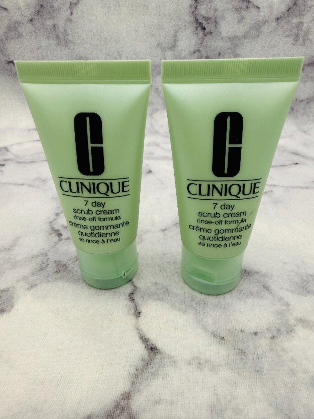 CLINIQUE Skincare Gift Set,7 Day Scrub Cream Rinse-Off Formula,Travel-2pc-NEW - Picture 2 of 14